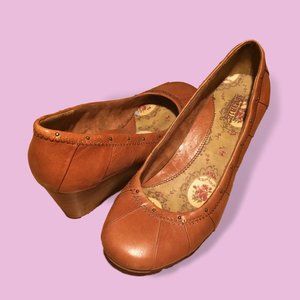 Anthropologie Seychelles Wooden Leather Wedges, 10